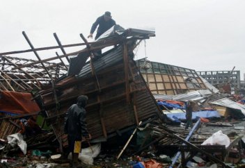Хагупит тайфунынан 2,4 млн адам зардап шекті (фото)