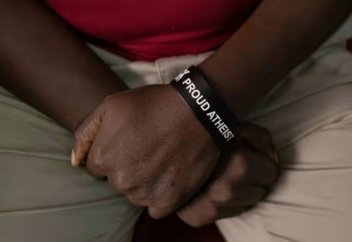 Шіркеу мен мемлекеттің атеистер құқығын мойындауды қарастырған сот өтіп жатыр