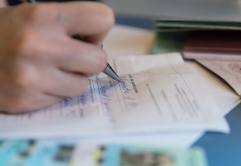 Список необходимых для «прописки» документов сократили в Казахстане