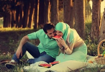 Молитва для укрепления чувств между супругами