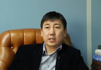 Құранды жатып оқуға бола ма? - Абдусамат Қасым