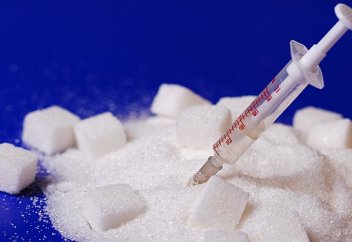 Сіз ІІ-ші типті сусамырға шалдыққаныңызды қалай анықтайсыз немесе оның жасырын белгілері