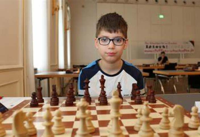 Одиннадцатилетний сирийский беженец стал самым молодым участником национальной команды Германии по шахматам