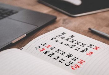 Опубликован график перехода казахстанских школ на латиницу