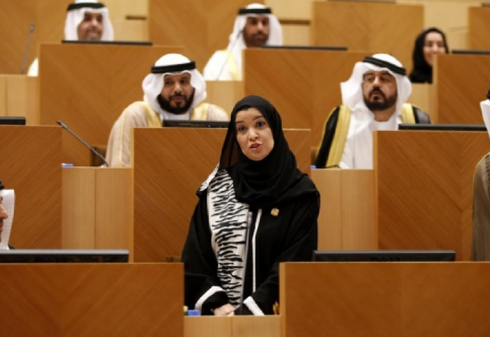 Разное:  Женщины впервые назначены судьями в ОАЭ