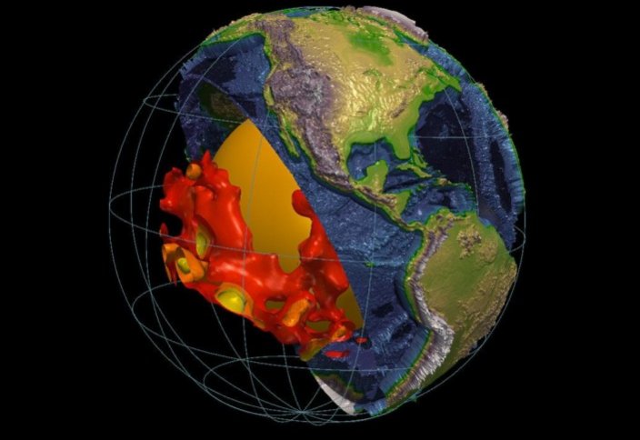 Таинственные структуры размером с континент обнаружили внутри Земли