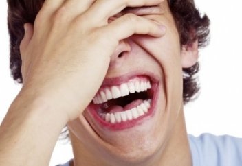 Духовный вред чрезмерного смеха