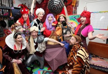 Ересектер де балалар бақшасына барғысы келеді (фото)