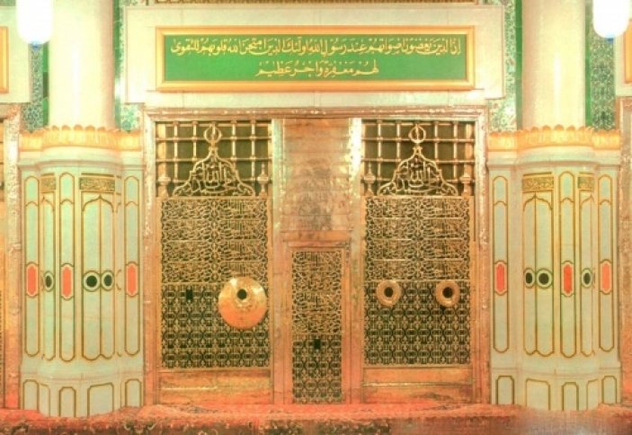 Как вести себя в мечети Пророка? | Ислам Sound