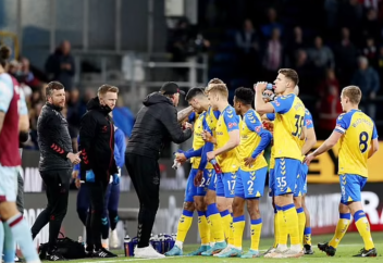 Во Франции запретили прерывать футбольные матчи на ифтар