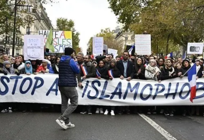 Исламофобия, вызванная «явной ненавистью», ООН предупреждает о «тревожных явлениях»