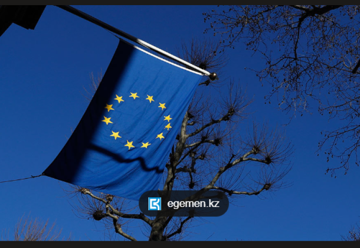 Глава Еврокомиссии призвала защитить Европу от влияния Турции, России и Китая