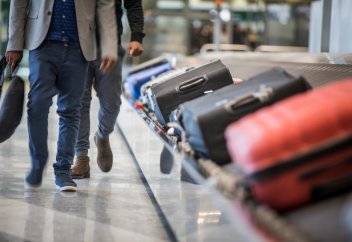 Казахстанцы продолжают уезжать: в январе-марте страну покинули более 3,3 тыс. человек