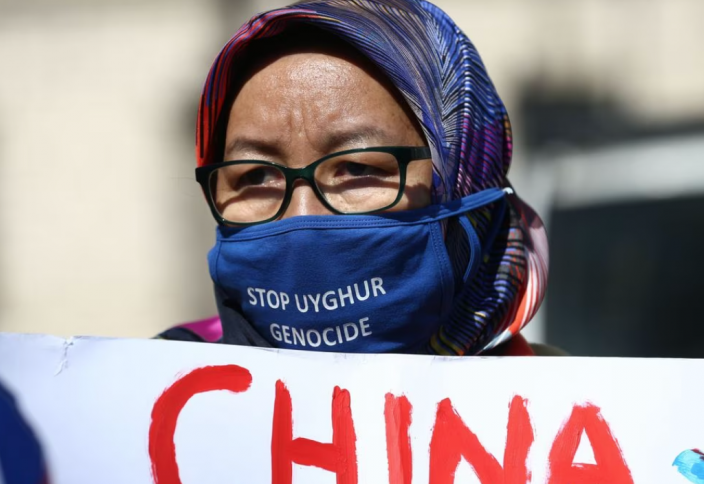 Китайские спецслужбы предлагают уехавшим уйгурским мусульманам «выгодные сделки»