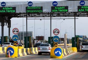 Қазақстанның ақылы жолдарында кімдер тегін жүре алады
