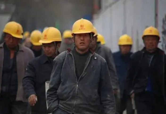 Қытай билігі жұмысшы мамандардың мәртебесін көтеруге ерекше мән береді