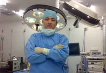 Әбдібек Қалибек: Жапонияда құрттың суынан 16 түрлі пайдалы қоспасы бар дәрі әзірледім