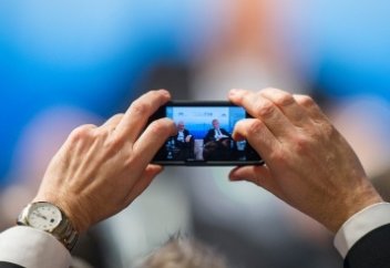 Постоянные фото на смартфон мешают формировать воспоминания