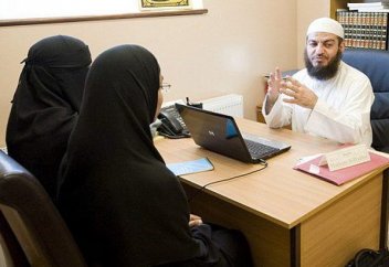 Британские власти намерены усложнить форму никаха в интересах мусульманок