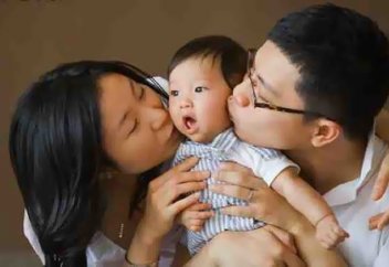 1 млн қытайлық отбасы екінші сәбилі болуға өтініш берді