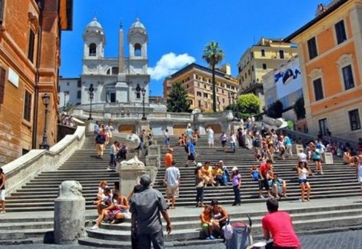 В 2018 году иностранные туристы потратили в Италии 42 млрд евро. Какие страны ЕС выдают визы быстрее