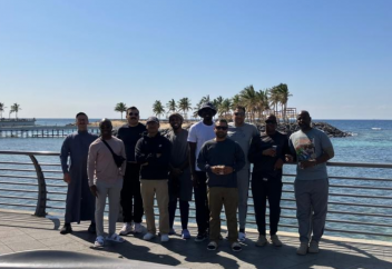 Американские военные совершили умру без отрыва от службы