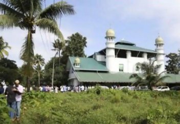 Священник прочел проповедь с минбара мечети