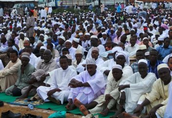 ОАР-да жүздеген мұсылман аш отыр