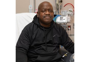 Умер первый пациент со свиной почкой: что известно сейчас