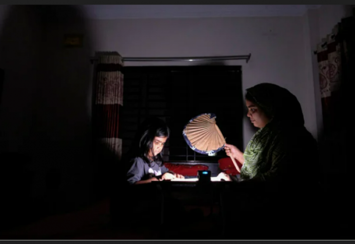 130 миллионов человек в Бангладеш остались без электричества