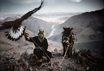 Әлемнен оқшауланып қалған халықтардың бірі - моңғол қазақтары (фото)