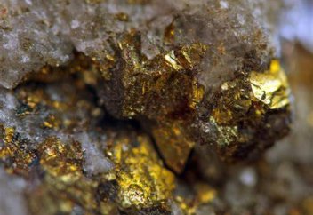 В Китае нашли крупнейшее месторождение золота