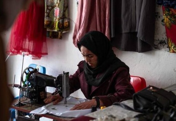 Жительница Афганистана рассказала, как открыла процветающий бизнес при поддержке ООН