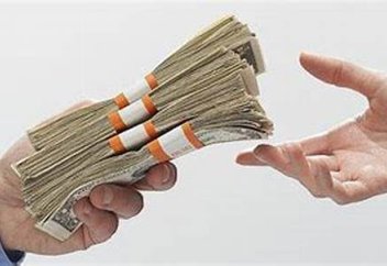 Шетелдегі пәкістандықтар еліне бір ай ішінде 3,2 млрд доллар аударған