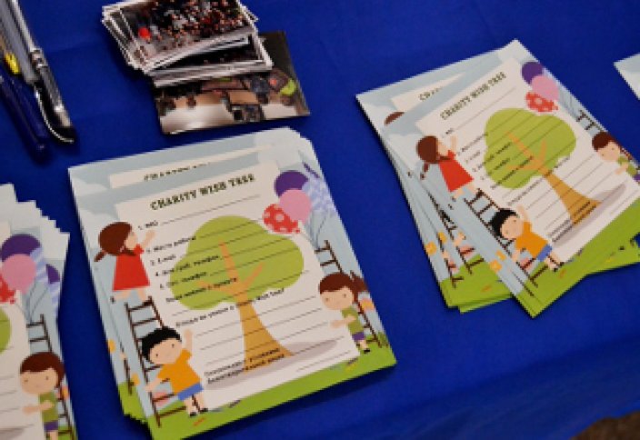 Алматыда «Тілек білдіру ағашы» орнатылды (ФОТО)