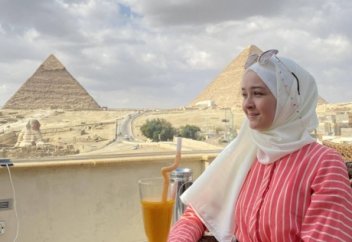 «Абай» медалімен марапатталған Каирдегі қазақ қызы