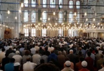 Турецким чиновникам дадут перерывы на Пятничную молитву