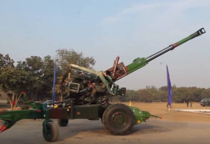 Разные: Боестолкновение на границе ядерных держав: Индия нанесла удар с применением 155-мм гаубиц FH77 Bofors