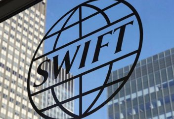 Россия уходит от западных платежных систем. Что будет с Казахстаном