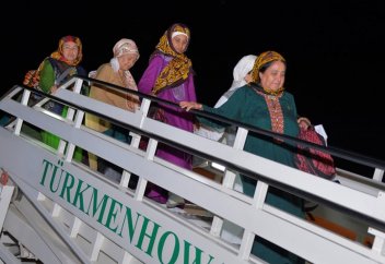 Во что обходится «бесплатный» хадж в Туркменистане?