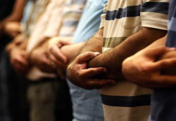 Киргизия: Пятница – выходной? Дело на рассмотрении в парламенте