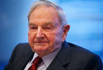 Миллиардер Дэвид Рокфеллерге осымен алыншы рет жүрек қондыру отасы жасалды