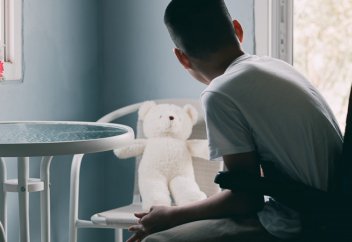 Советы психолога: как помочь подростку справиться с депрессией