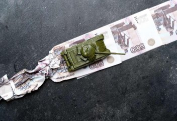 Ресейдің жалпы ішкі өнімі бір жылда үш есеге төмендеген