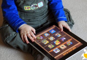 Телефонға телміріп, соқыр болған балалардың саны көбейіп жатыр – маман