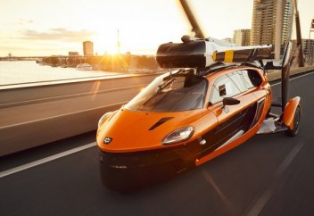 Разные: Летающий автомобиль PAL-V Liberty получил право ездить по дорогам Европы (видео)
