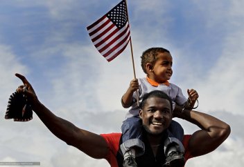 Ақ адамдар азайып барады