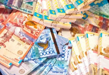 Қазақстан банктері ай сайын 900 млрд. теңге табыс тауып келген