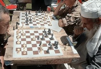 Тәліптер шахмат ойнауға тыйым салды