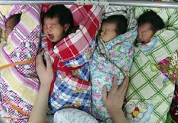 Китай вернул налог на презервативы ради роста рождаемости